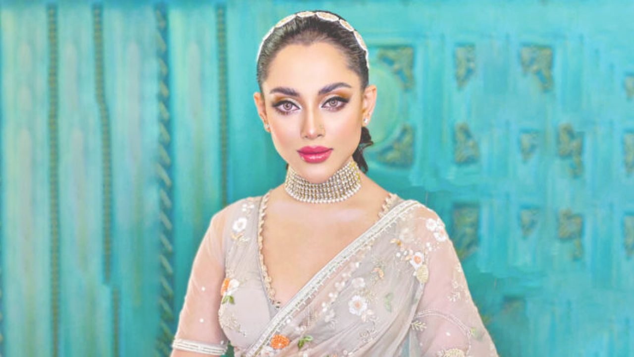 নতুন পেশায় তমা মির্জা