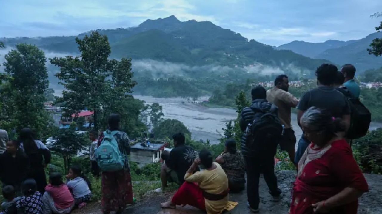 ফুরাচ্ছে উদ্ধারের শেষ আশা, নিহত বেড়ে ৭৮৮