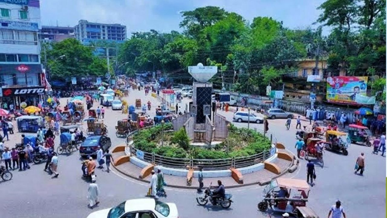 পলাশে নামেই বাসস্ট্যান্ড, দুই যুগ ধরে চলে না বাস