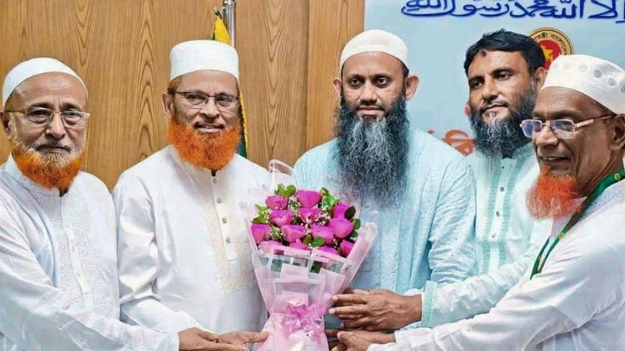 গাইবান্ধার উন্নয়ন নিয়ে ধর্ম প্রতিমন্ত্রীর সঙ্গে ৪ এমপির মতবিনিময়