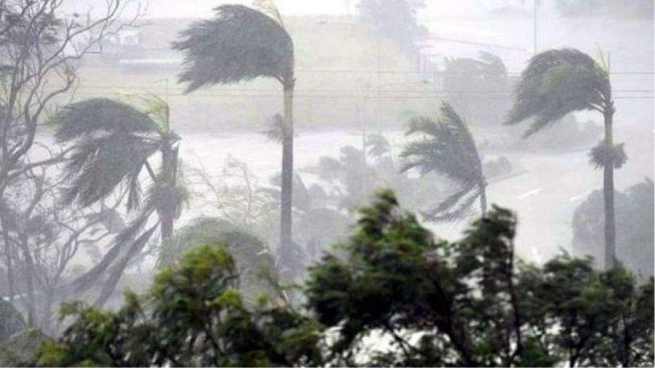 দুপুরের মধ্যে ৬ জেলায় বজ্রবৃষ্টির শঙ্কা