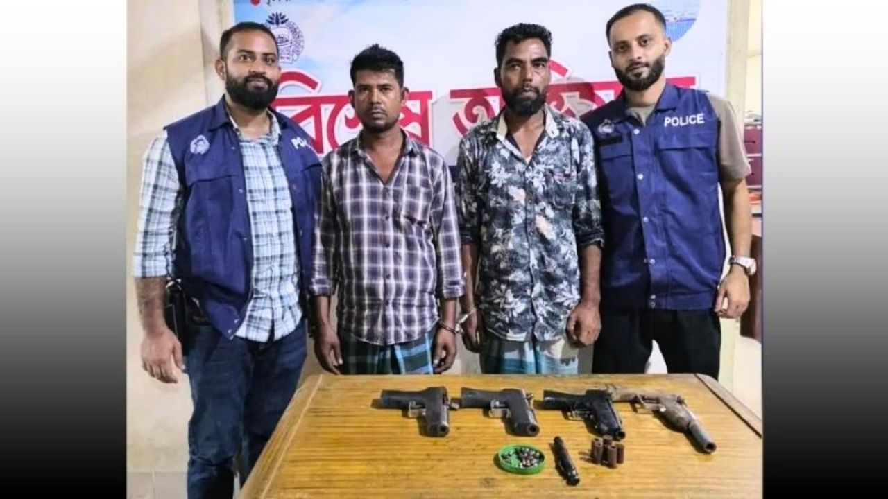 চট্টগ্রামে অস্ত্র তৈরির কারখানায় অভিযানে গ্রেপ্তার ২