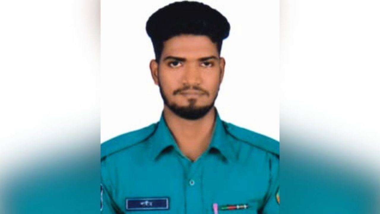 ফ্লাইওভারে ঝরল পুলিশ কনস্টেবলের প্রাণ
