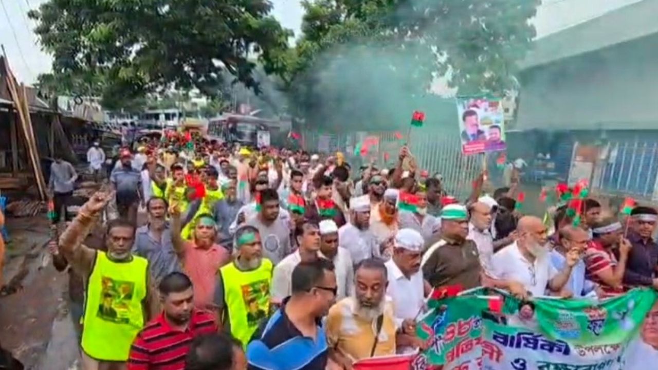 বিএনপির প্রতিষ্ঠাবার্ষিকীতে হামলা-সংঘর্ষ, পুলিশসহ আহত ৮