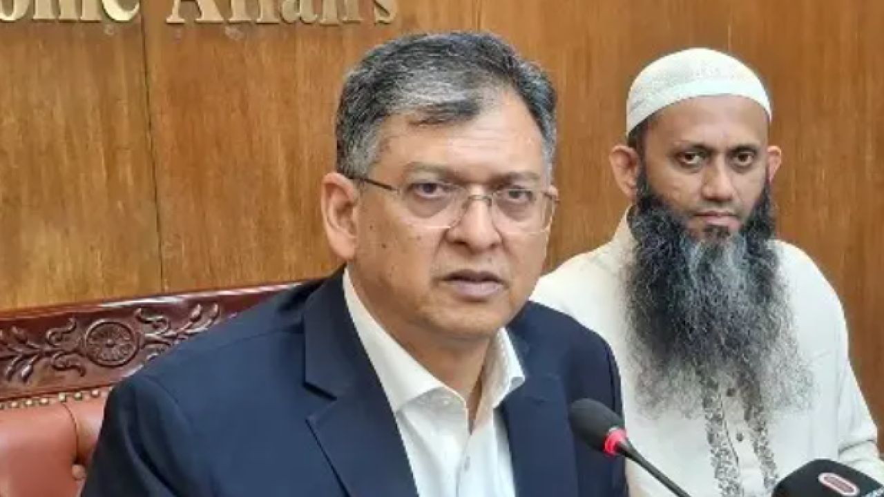 কাদের অংশগ্রহণে কবে অনুষ্ঠিত হবে বিশ্ব ইজতেমা, জানালেন স্বরাষ্ট্রমন্ত্রী