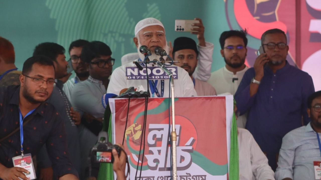 ‘প্রস্তুত থাকুন, চূড়ান্ত ডাক এলে বেরুতে হবে’