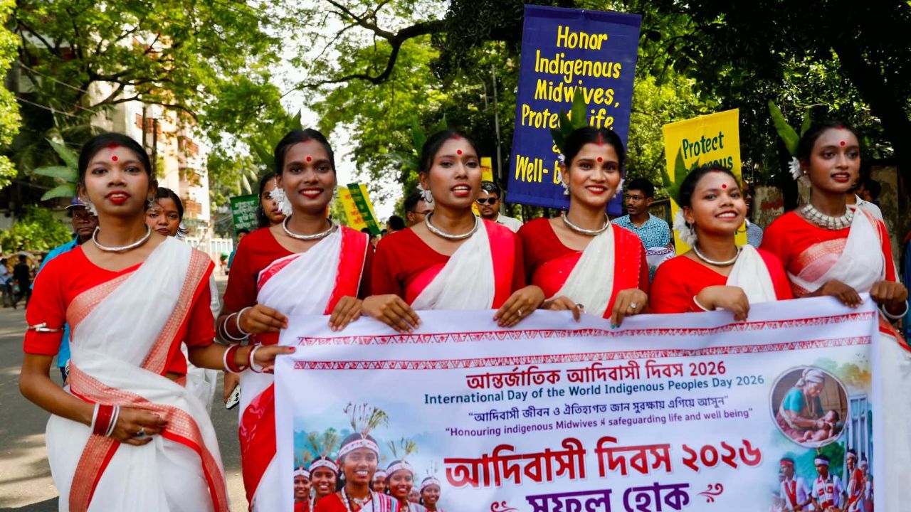 আদিবাসী নেই! আদিবাসী আছে!