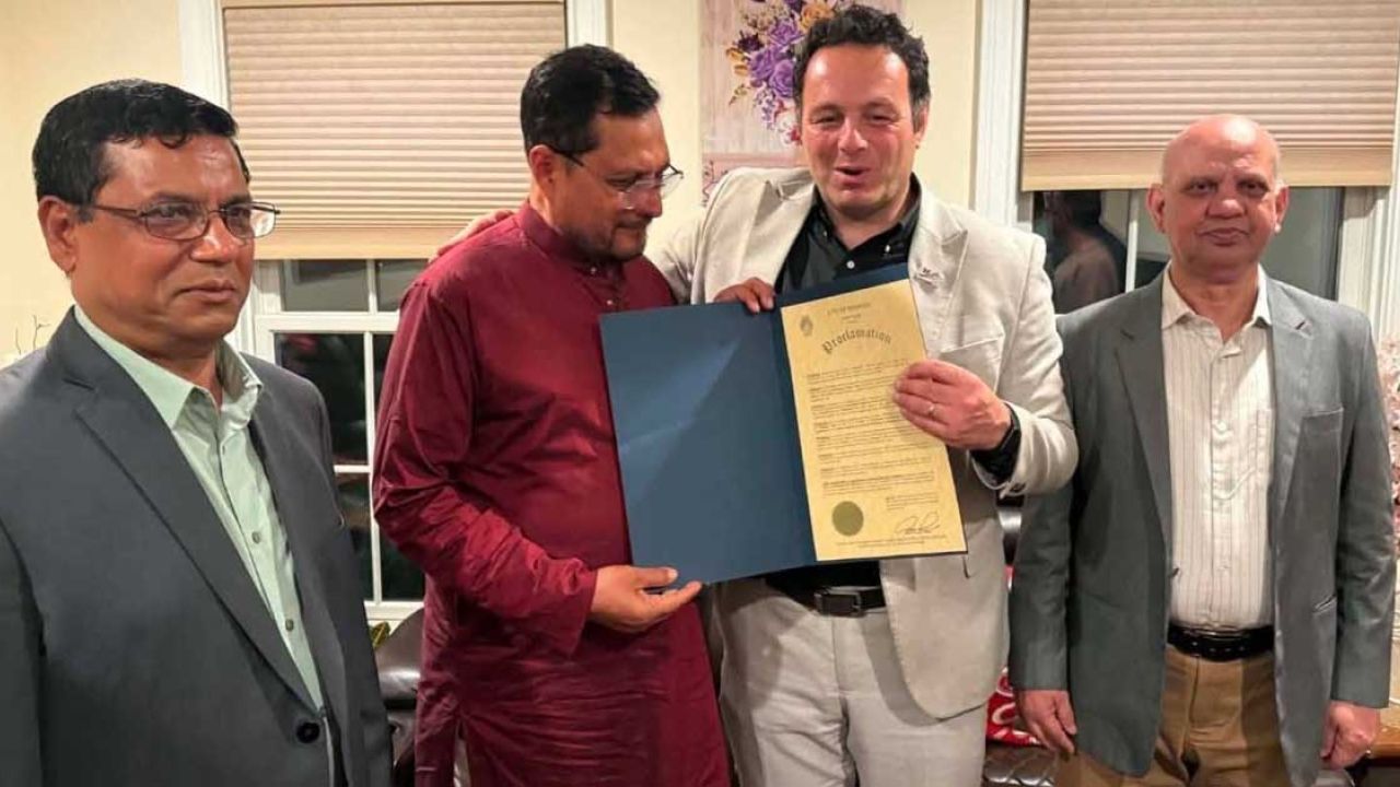 যুক্তরাষ্ট্রের প্যাটারসন সিটির সম্মাননা পেলেন আবু সুফিয়ান এমপি