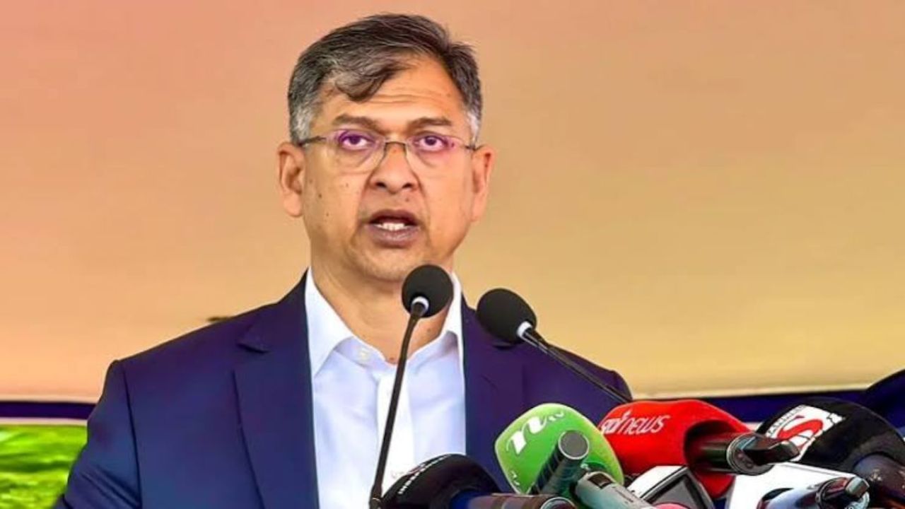 রোহিঙ্গা সংকট এখন আঞ্চলিক নিরাপত্তার হুমকি: স্বরাষ্ট্রমন্ত্রী