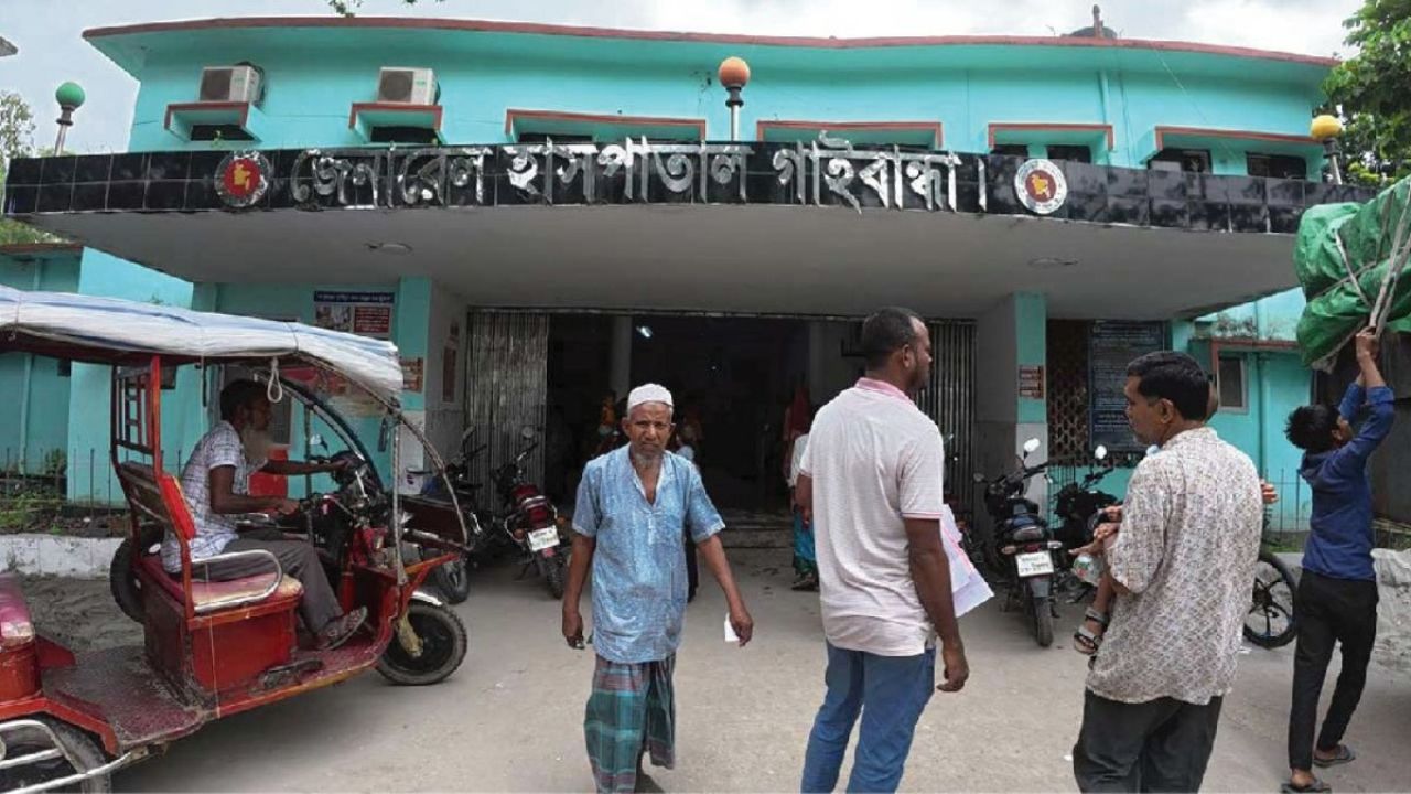 কাগজে ২৫০ শয্যা, বাস্তবে নেই ১০০ শয্যার জনবলও