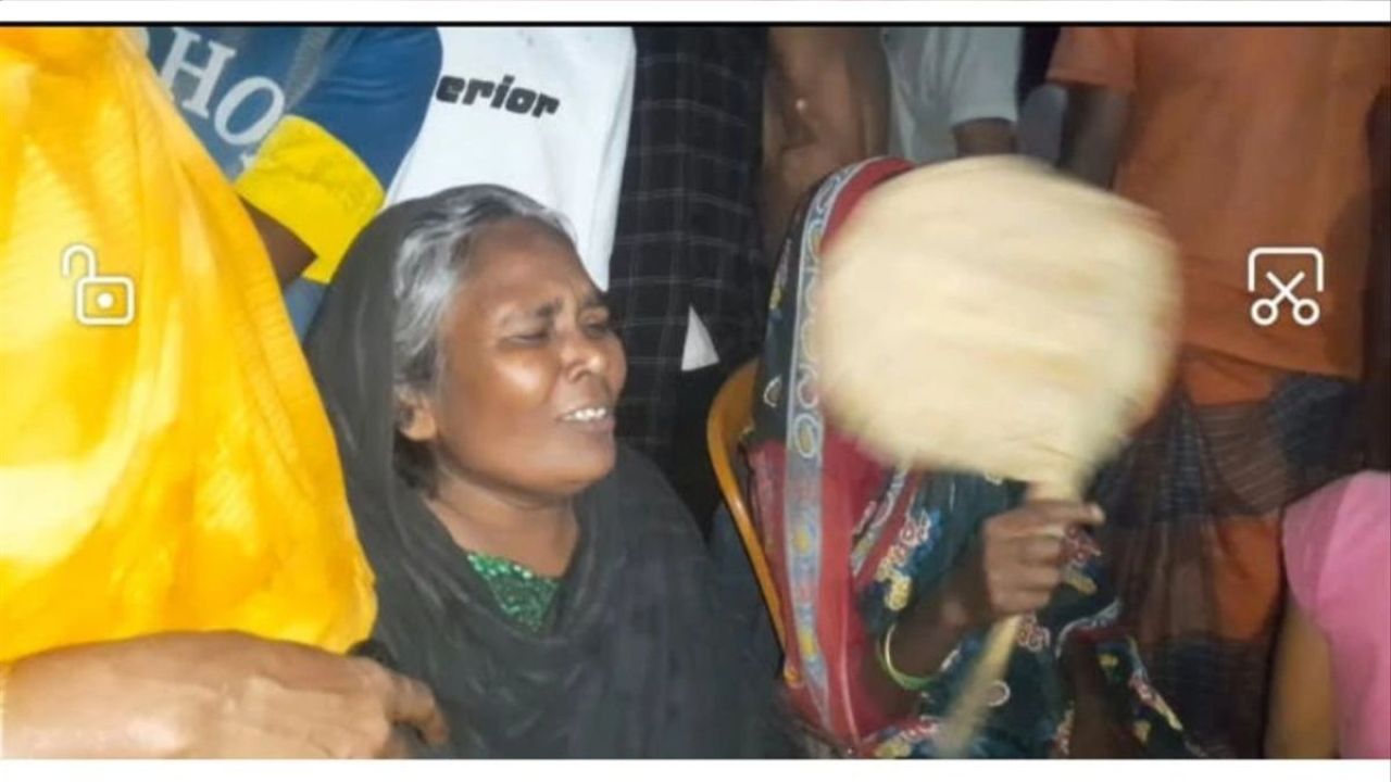 ড্রেন খুঁড়তে গিয়ে মাটিচাপায় শ্রমিকের মৃত্যু