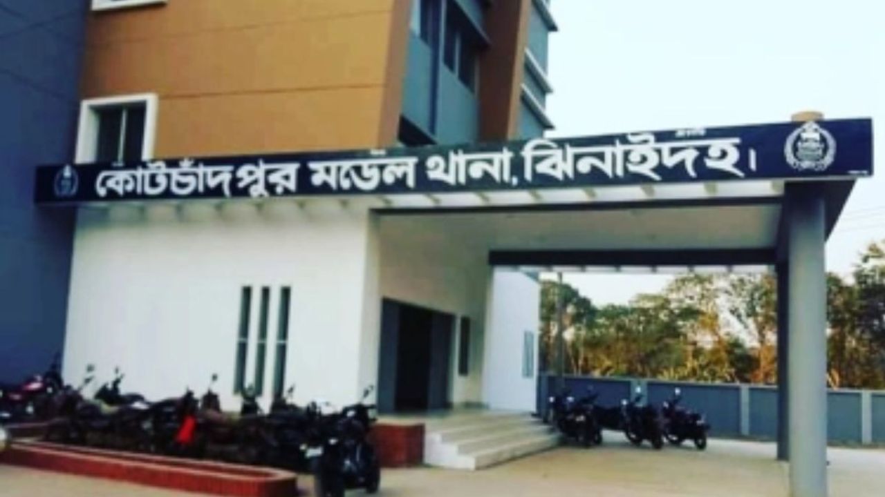 ৩ ছাত্রকে বলাৎকার: কোটচাঁদপুরে মাদ্রাসার প্রধান শিক্ষক গ্রেপ্তার