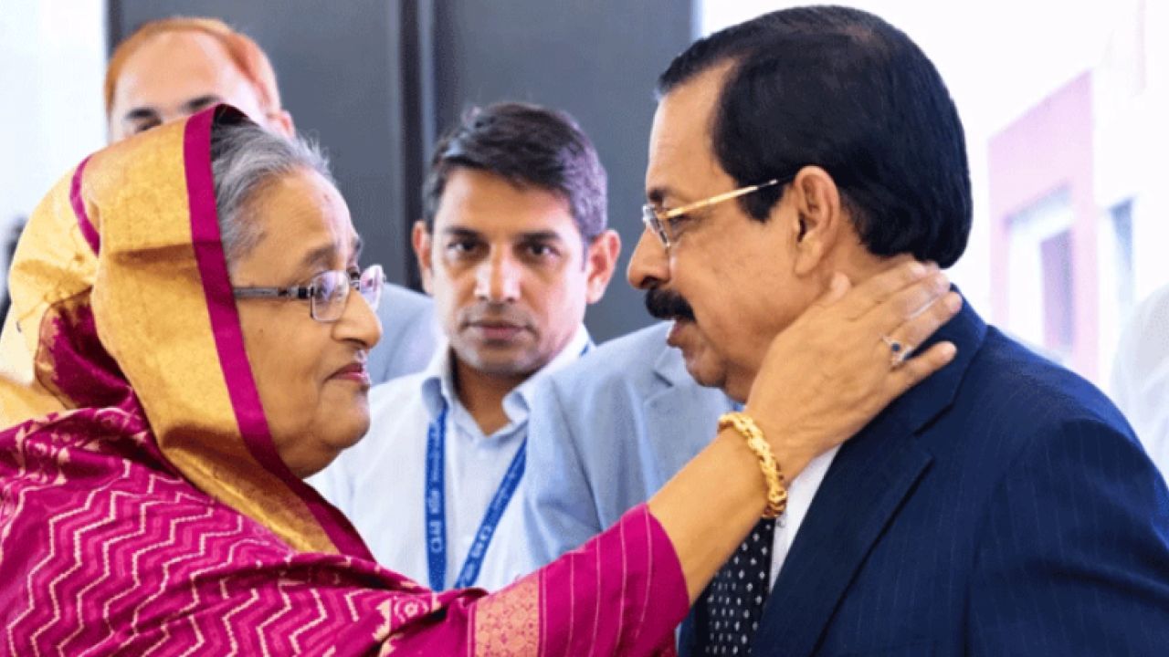 শেখ সেলিমের ‘সুখবরে’ শেখ হেলালের বাসায় ক্ষোভ