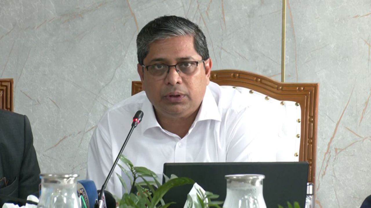 স্থানীয় নির্বাচনে দলীয় প্রতীক থাকছে না