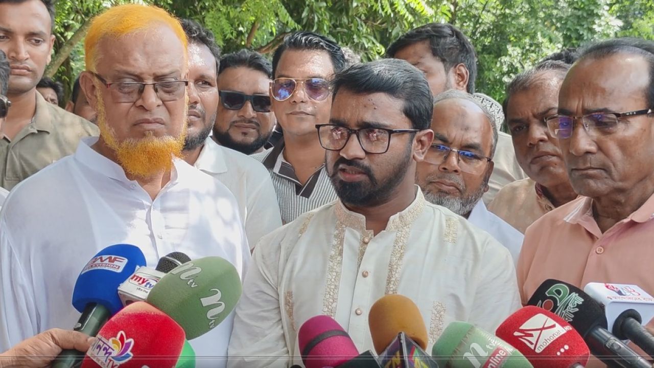 জামায়াতের ওপর নির্ভর করছে আ. লীগের ফিরে আসা : রাশেদ খান
