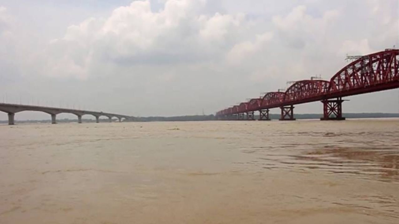 পদ্মায় পানি বৃদ্ধি অব্যাহত, চার জেলার নিম্নাঞ্চল প্লাবিত