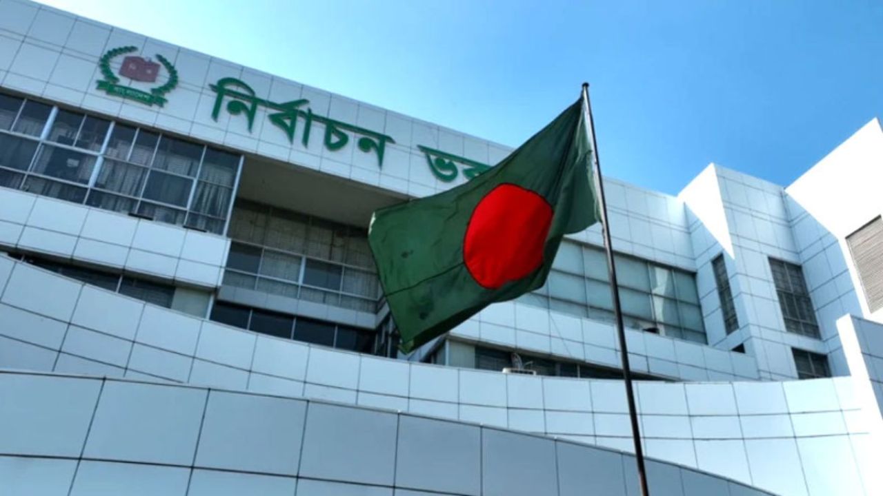 ঠাকুরগাঁও-১ উপনির্বাচন : ছুটির দিনেও অফিস খোলা রাখার নির্দেশ ইসির