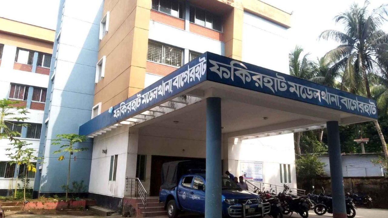ফকিরহাটে বসতঘর থেকে তরুণের ঝুলন্ত মরদেহ উদ্ধার