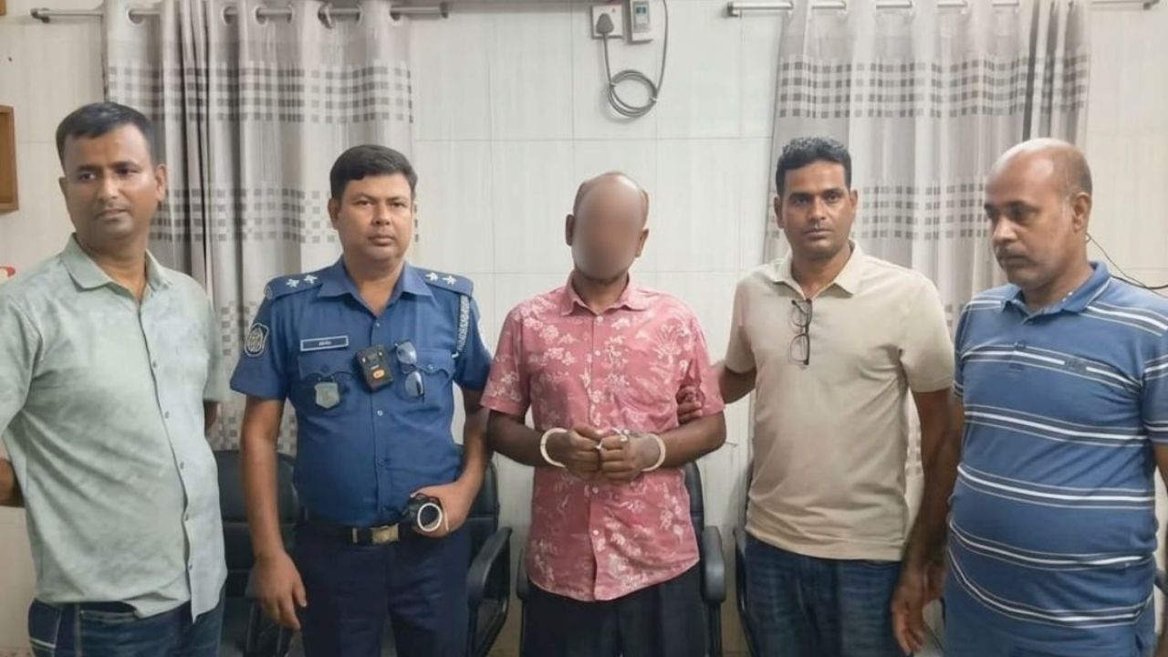 হ্যান্ডকাফসহ পালিয়ে যাওয়া আ.লীগ নেতা ১০ ঘণ্টা পর গ্রেপ্তার