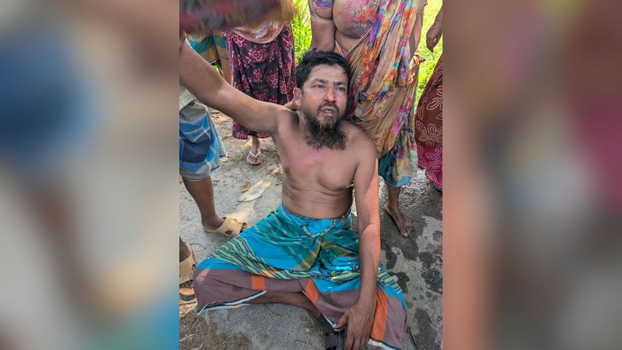 ড্রেজিংয়ের প্রতিবাদ করায় হামলার অভিযোগ, আহত ৮