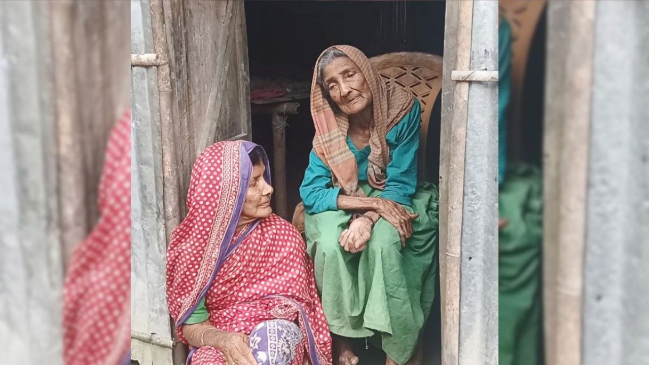 ‘আগে মা ভিক্ষা করি খাওয়াইছে, এখন আমি ভিক্ষা করি খাওয়াচ্ছি’
