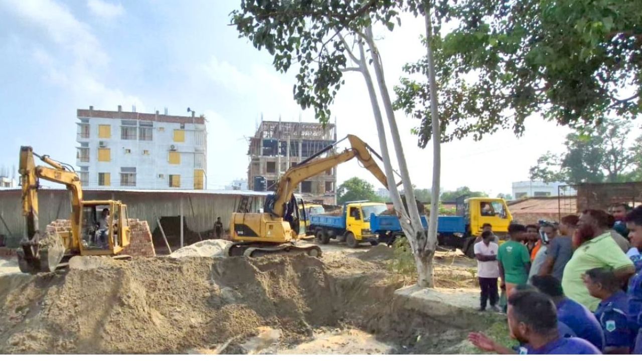 বগুড়ায় ৬৩ কোটি টাকার জলাশয় উদ্ধার