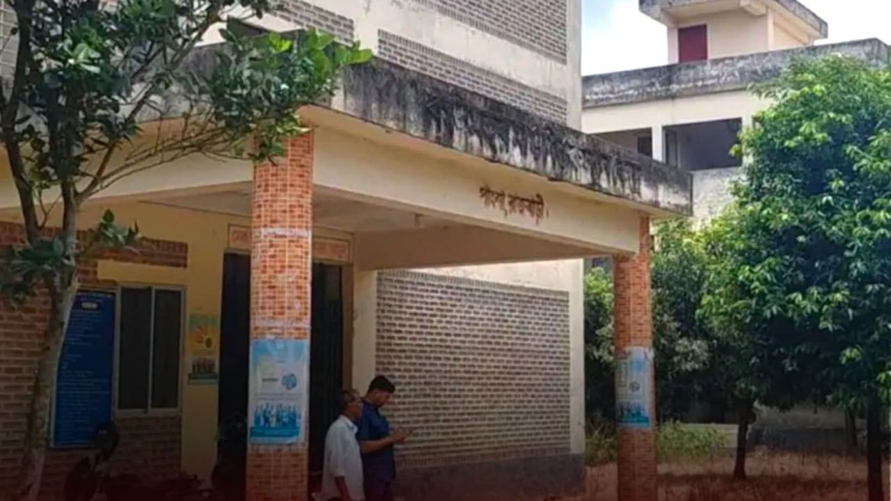 পাংশার মা ও শিশু কল্যাণ কেন্দ্রটি চালু করা এখন সময়ের দাবি 