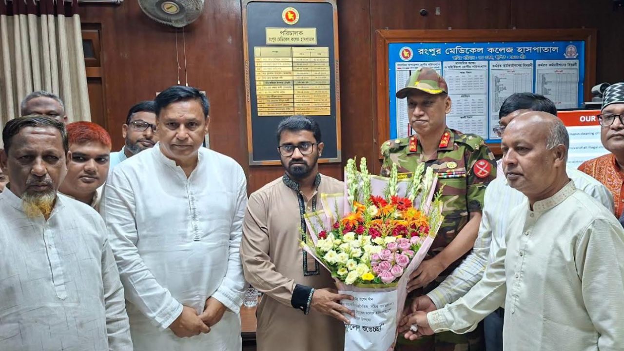 ১১ দলের লং মার্চকে ‘লং ড্রাইভ’ বললেন রাশেদ খান