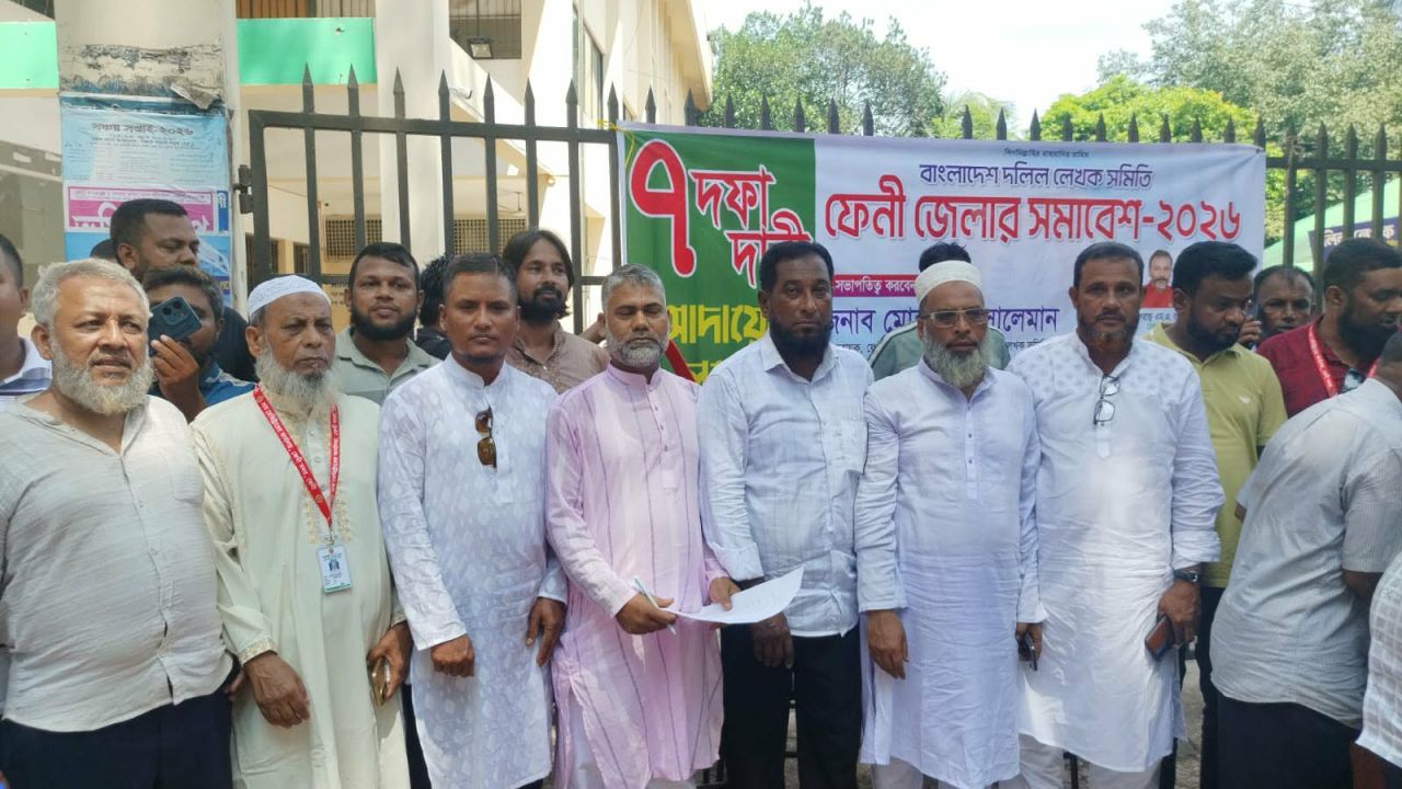 দেশজুড়ে দলিল লেখকদের আলটিমেটাম, কঠোর বার্তা