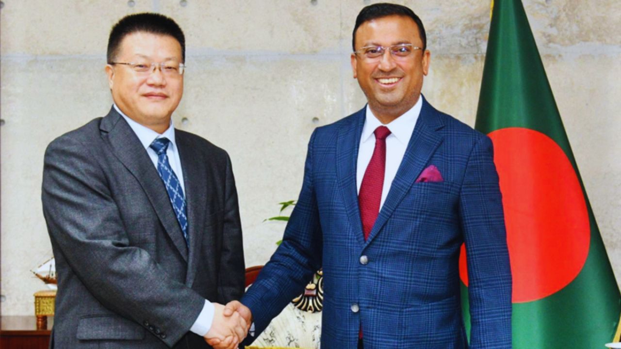 পররাষ্ট্র প্রতিমন্ত্রীর সঙ্গে চীনের বিদায়ী রাষ্ট্রদূত ইয়াও ওয়েনের সৌজন্য সাক্ষাৎ