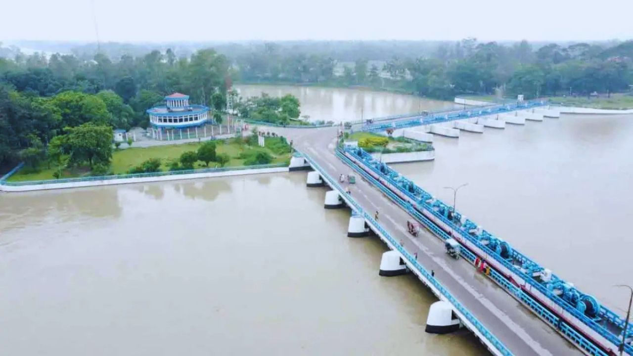 তিস্তার পানি বৃদ্ধি অব্যাহত, খোলা হয়েছে ব্যারেজের ৩১টি গেট