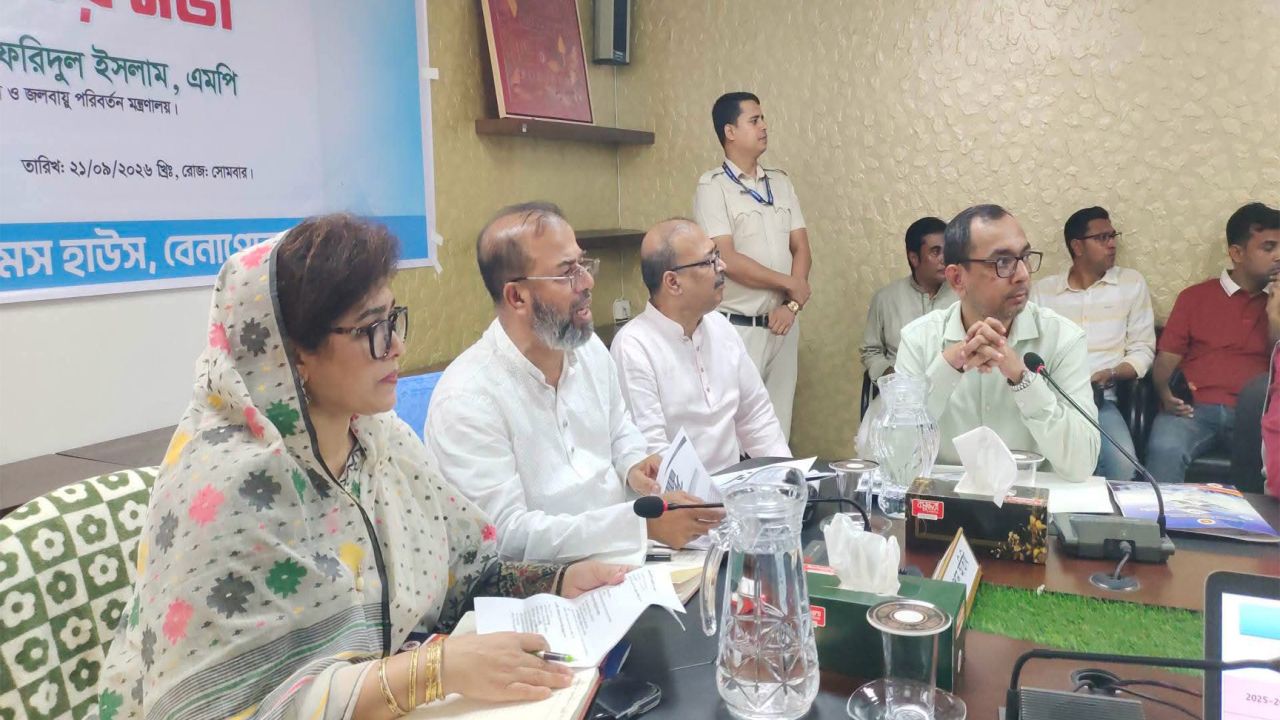 বেনাপোল স্থলবন্দরে রাজস্ব ফাঁকি দেওয়া যাবে না : পরিবেশ প্রতিমন্ত্রী