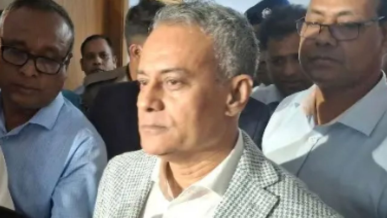 অতিরিক্ত ভাড়া আদায় করলেই রুট পারমিট বাতিল