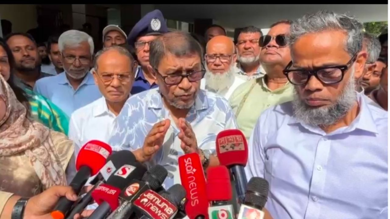 হাসপাতালের সামনে ক্লিনিক-ডায়াগনস্টিক নয়: স্বাস্থ্যমন্ত্রী