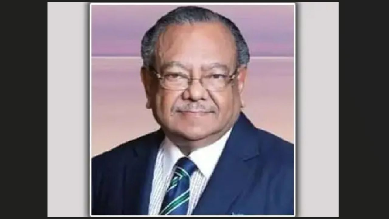 সাবেক স্বাস্থ্যমন্ত্রী ডা. রুহুল ও ছেলের বিরুদ্ধে দুদকের জোড়া মামলা
