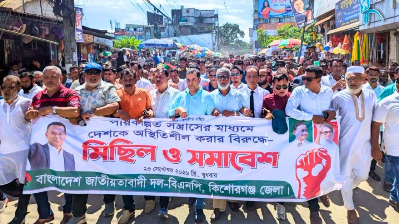 ডিসেম্বরে কেন, বুকে পাটা থাকলে এখনই আসেন : তথ্য প্রতিমন্ত্রী