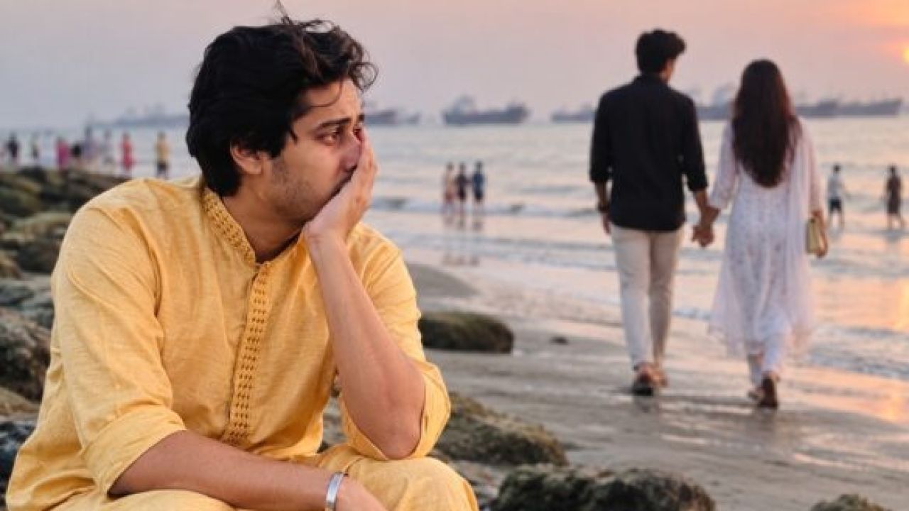 প্রেমিক-প্রেমিকা নেই? আজ আপনারই দিন