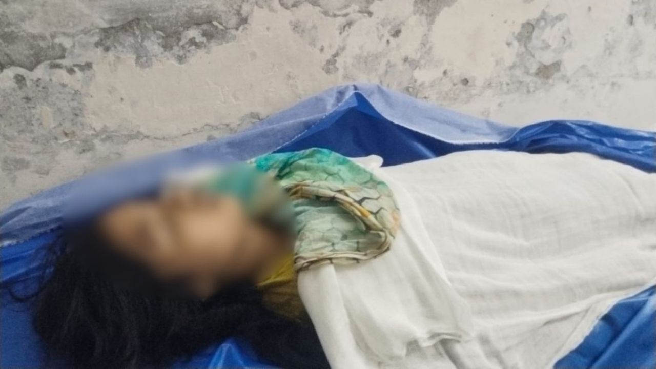 দোহারে গৃহবধূর ঝুলন্ত মরদেহ উদ্ধার
