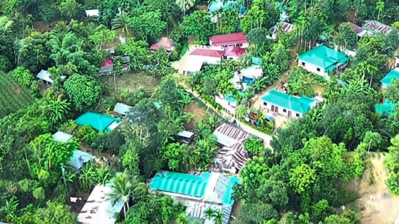 পাহাড়-টিলা কেটে নামসর্বস্ব ‘ইকো-রিসোর্ট’