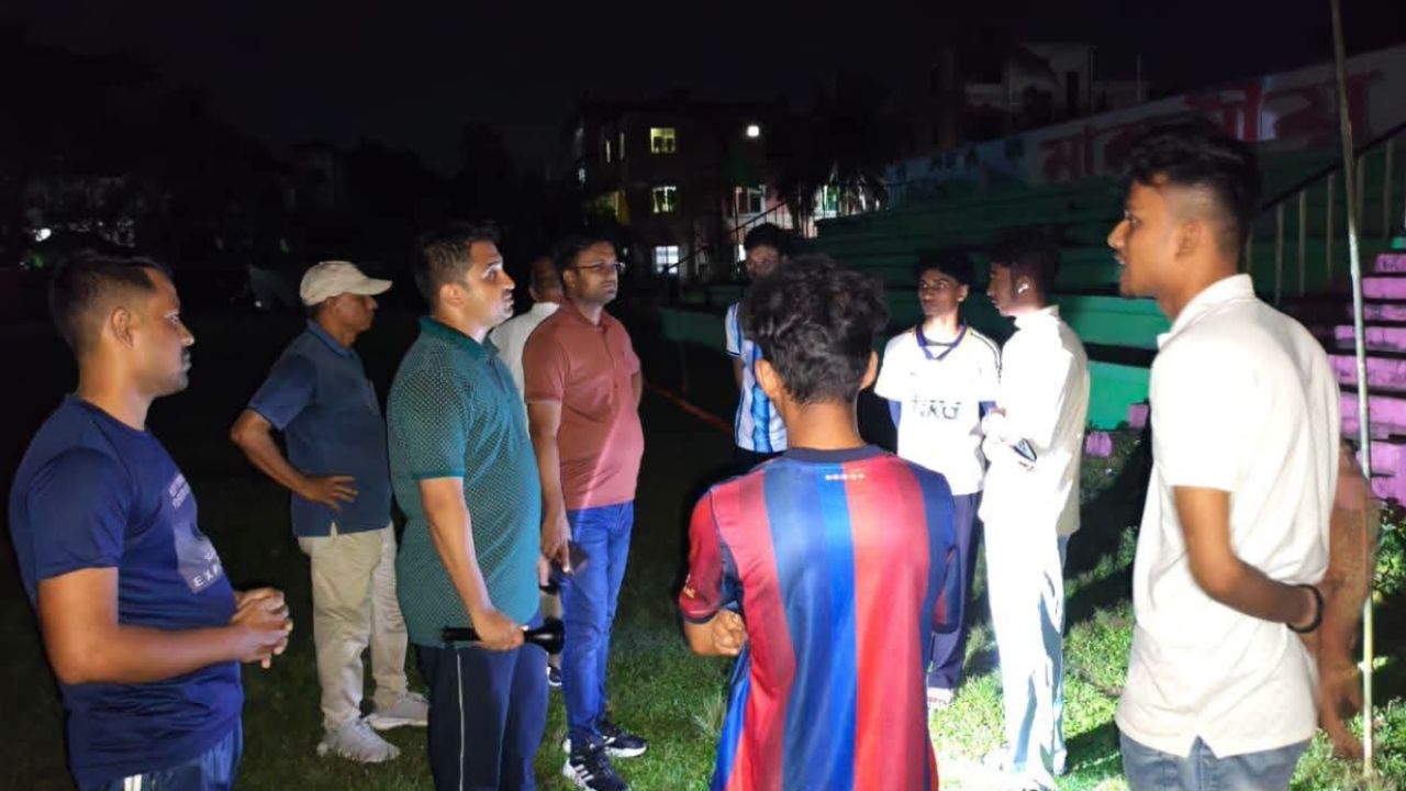 রাতের অন্ধকারে কিশোরদের জটলা, সতর্ক করল প্রশাসন