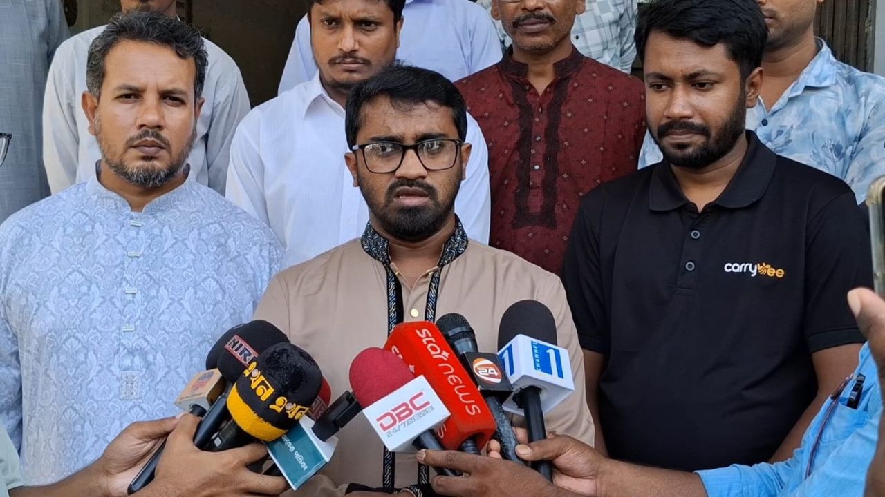 আ. লী. ফিরলে জামায়াত নেতাদের আবারও ফাঁসি দেবে : রাশেদ খাঁন