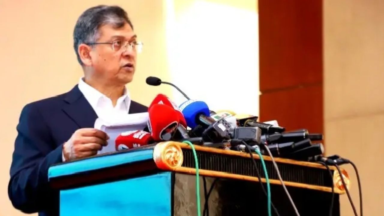 ডিসেম্বরের আগেই পুলিশ বাহিনীর দৃশ্যমান পরিবর্তন চান স্বরাষ্ট্রমন্ত্রী