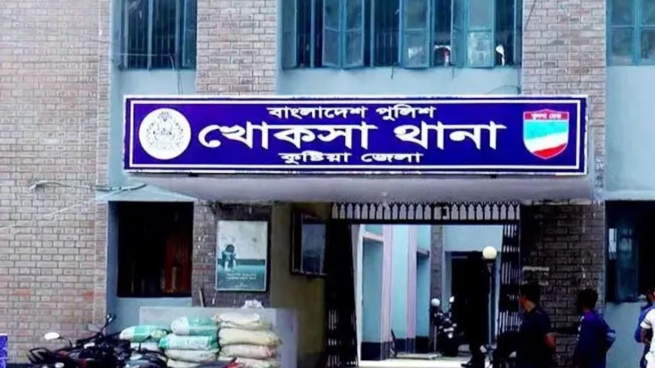 খোকসায় ড্রাম ট্রাকের চাপায় করিমনচালক নিহত