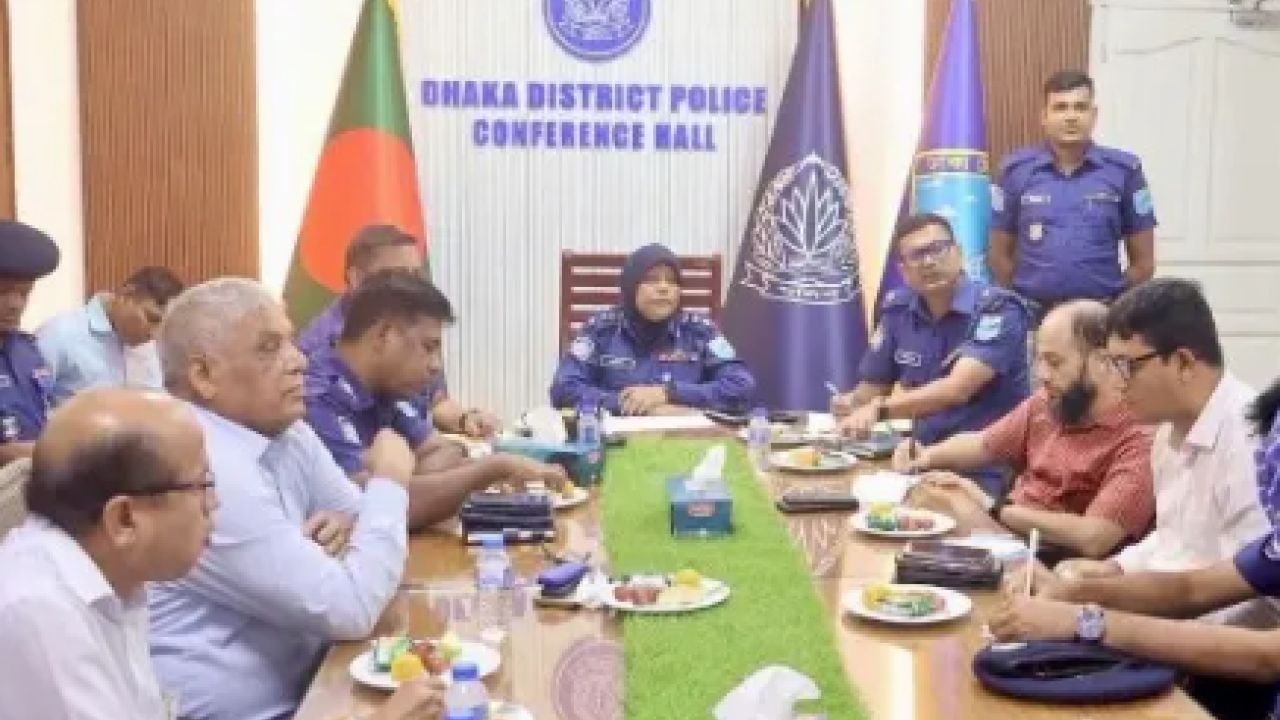 দুর্গোৎসবে সর্বোচ্চ নিরাপত্তা নিশ্চিত করার কঠোর নির্দেশ