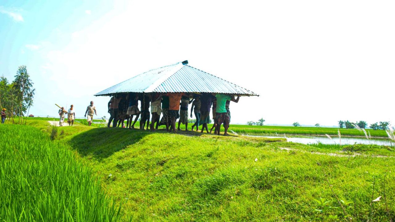 গঙ্গাচড়ায় তিস্তার তীব্র ভাঙন, নদীগর্ভে ১৮ বসতভিটা ও ফসলি জমি