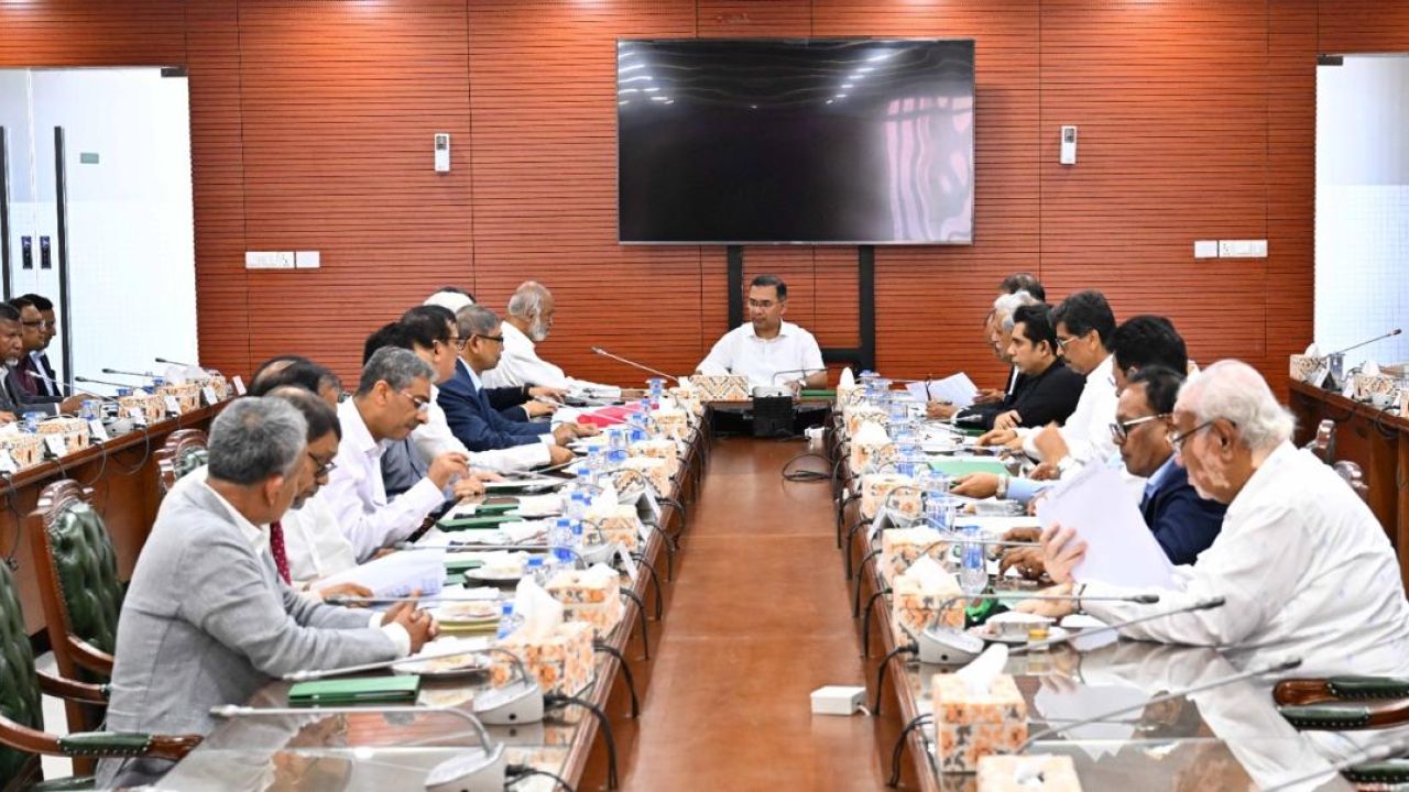 প্রধানমন্ত্রীকে মন্ত্রিসভার অভিনন্দন, ভ্যাট আইনে পরিবর্তনের অনুমোদন