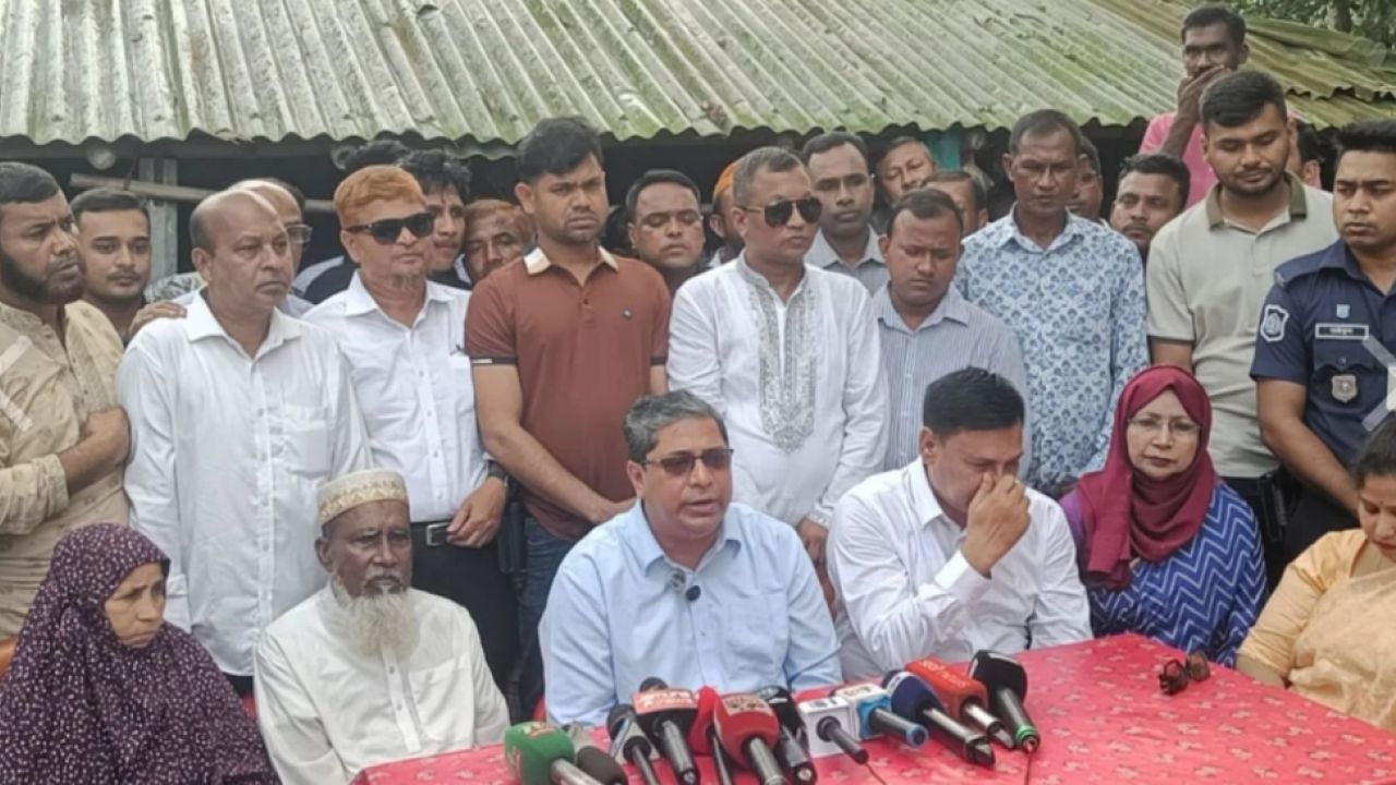 আবু সাঈদের আত্মত্যাগ তরুণদের অনুপ্রেরণা : মীর মাহে আলম