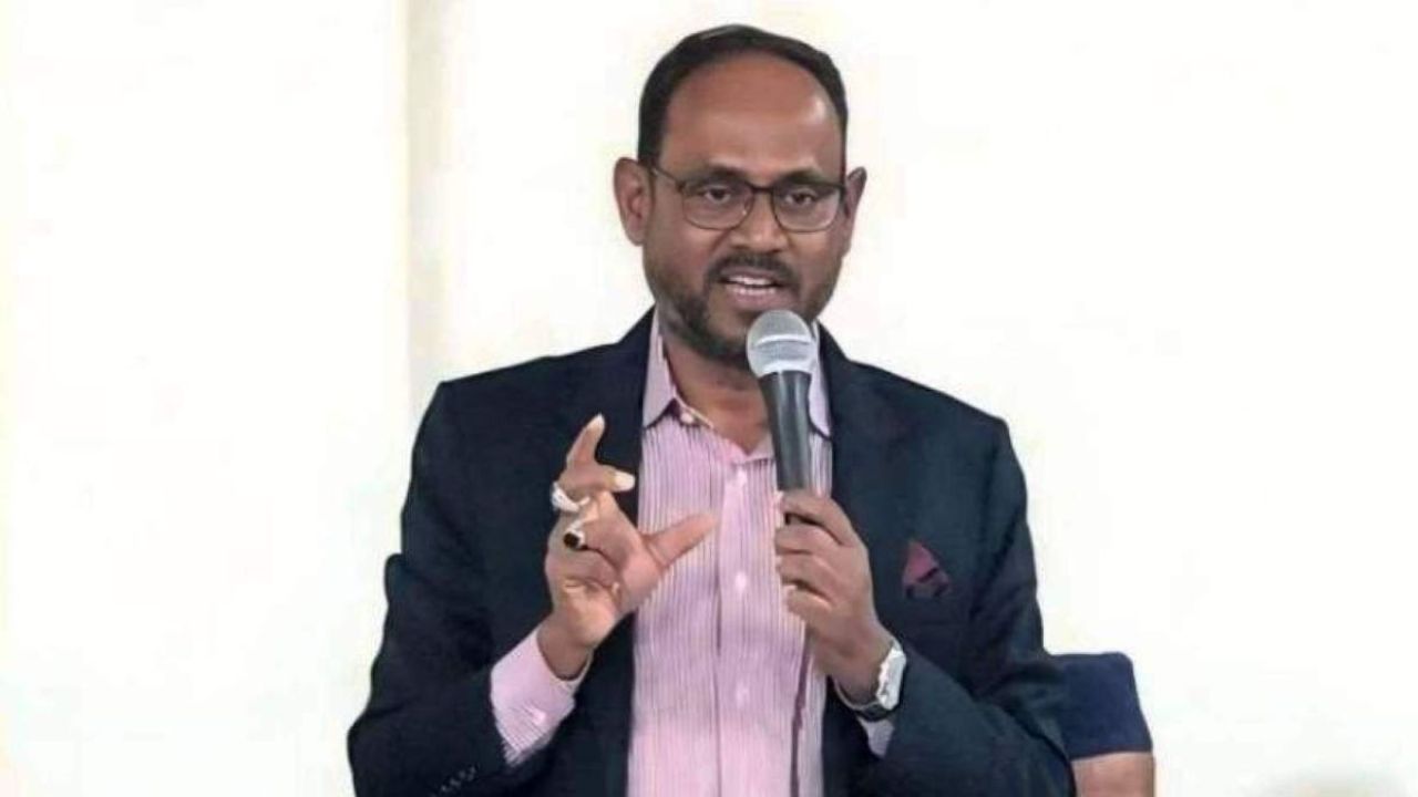 জনগণ ফ্যাসিস্ট সরকারের ফাঁসি কার্যকর করতে চায় : প্রতিমন্ত্রী টুকু