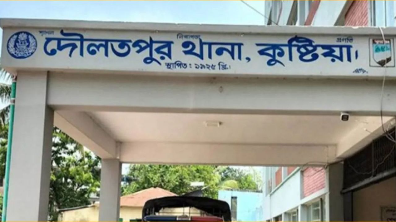 দৌলতপুরে ধানখেত থেকে অজ্ঞাতপরিচয় যুবকের মরদেহ উদ্ধার