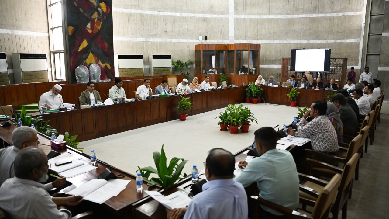 গ্যাস সংকটে সার উৎপাদন তলানিতে